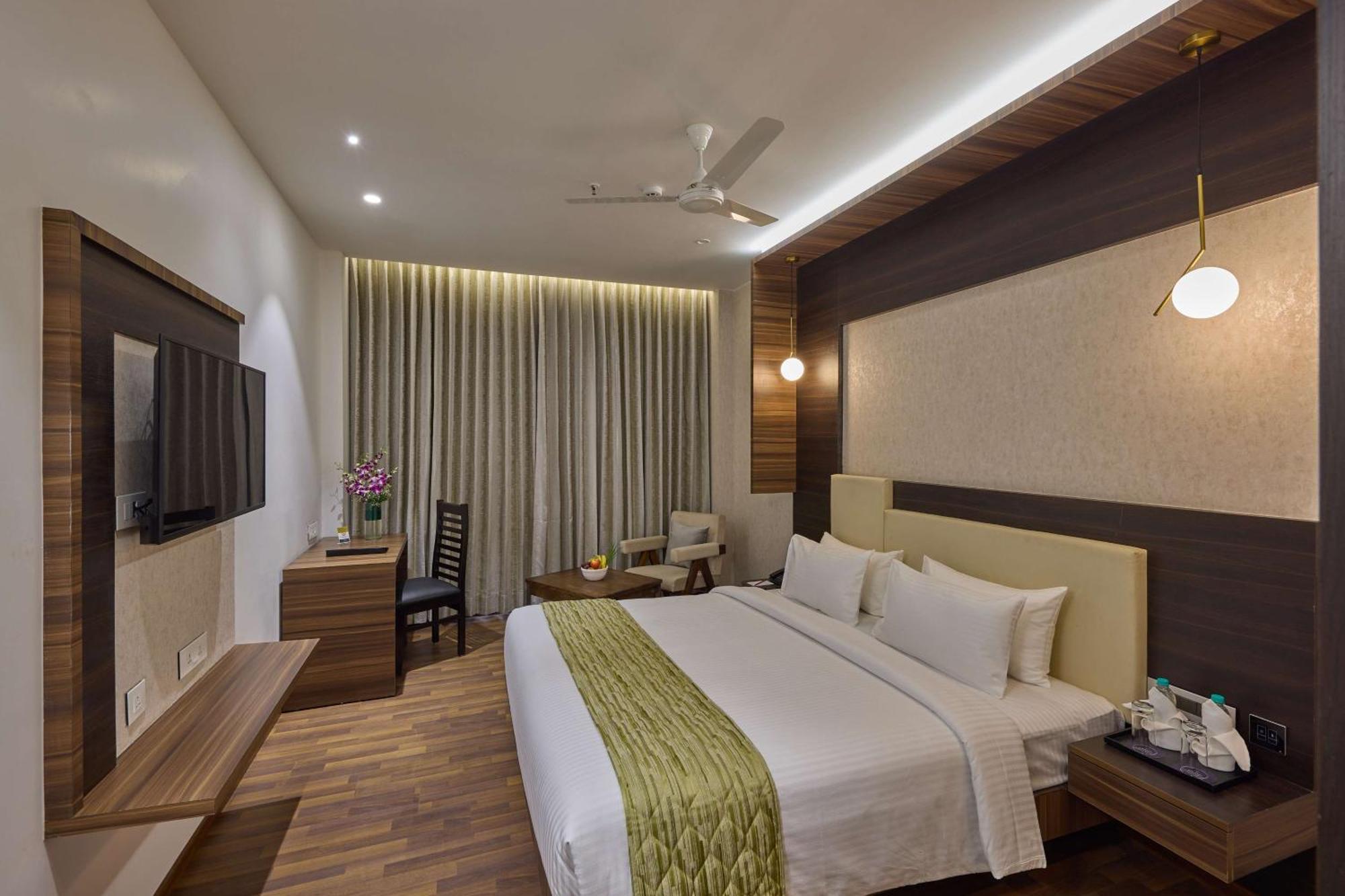 Grand Continent Hosur A Sarovar Portico Affiliate Hotel Exteriör bild